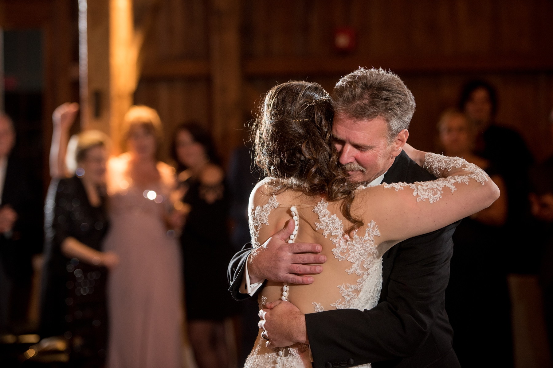 Harvest View Barn Hershey Farms Elizabethtown Pa wedding photography